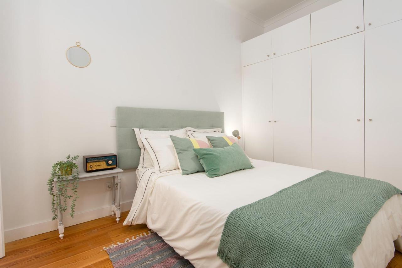 Charming Apartment In Private Condominium At Graca Lisboa Ngoại thất bức ảnh
